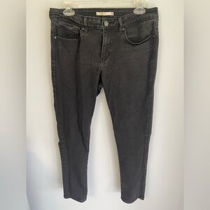 Levi's Worn Black Skinny Jeans